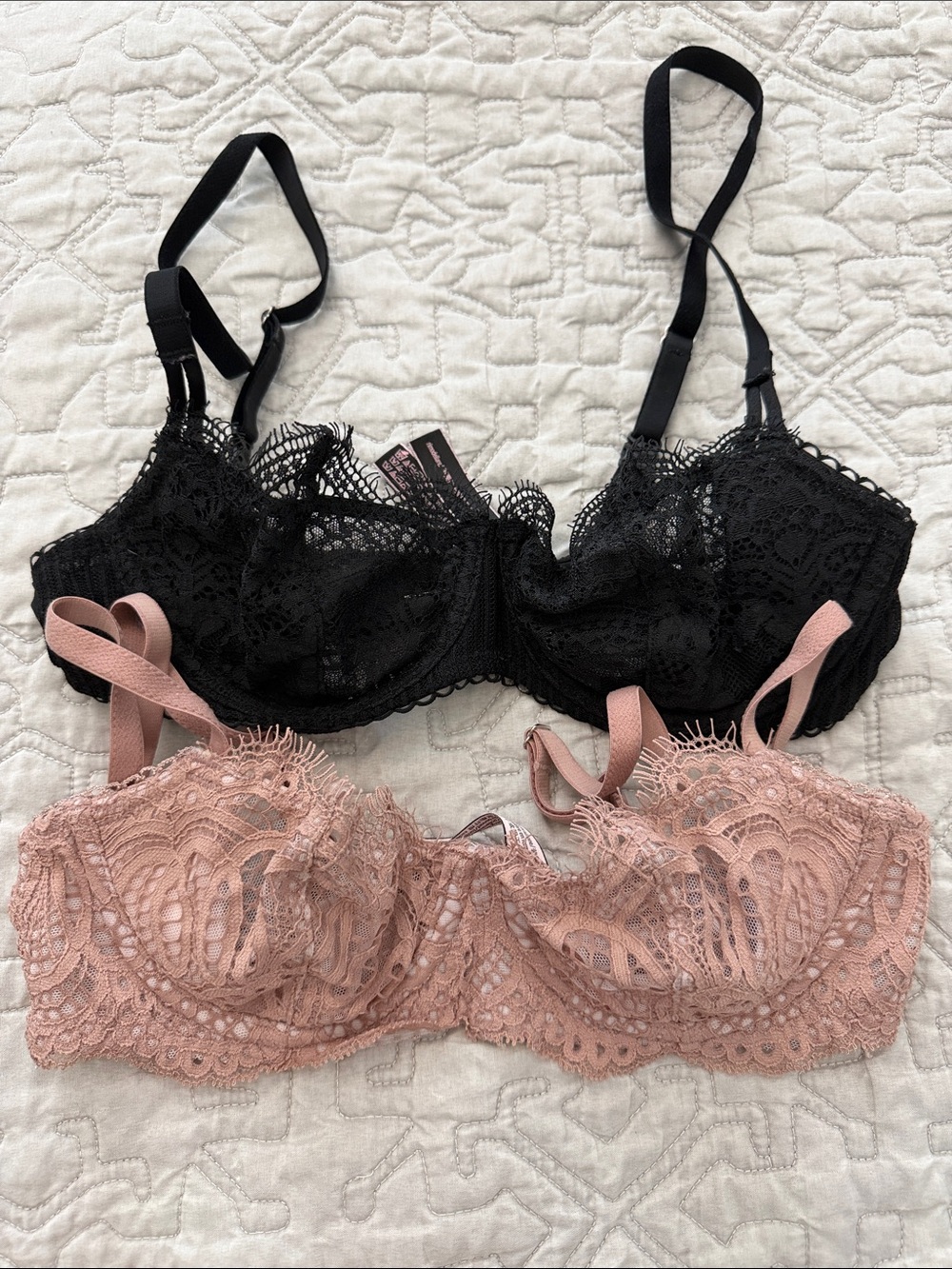Underwire Lace Unlined Bra - Black & Nude